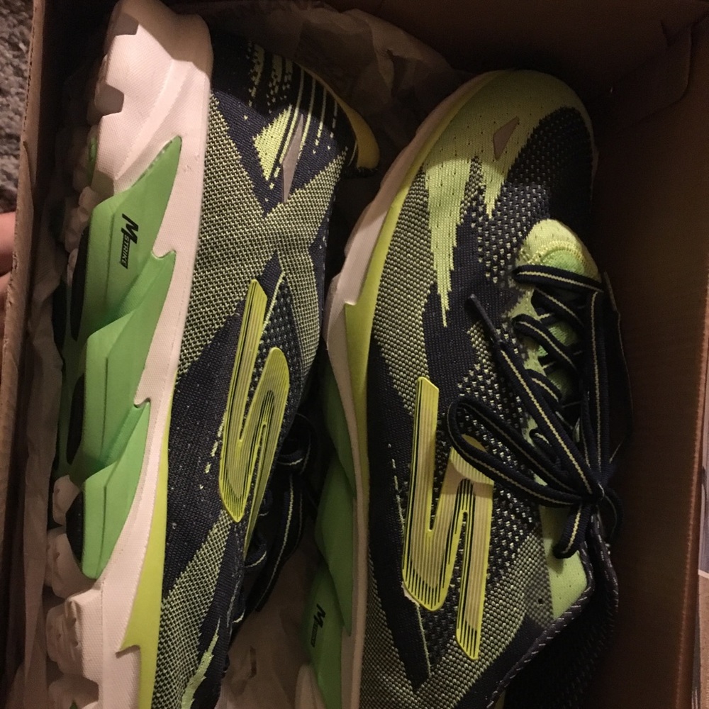 Running shoes